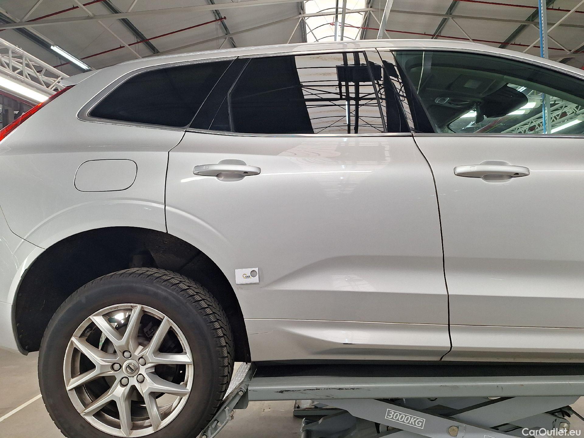  Volvo  XC60 Volvo,  '17, Volvo  D4 120kW Geartronic Momentum Pro 5d #52