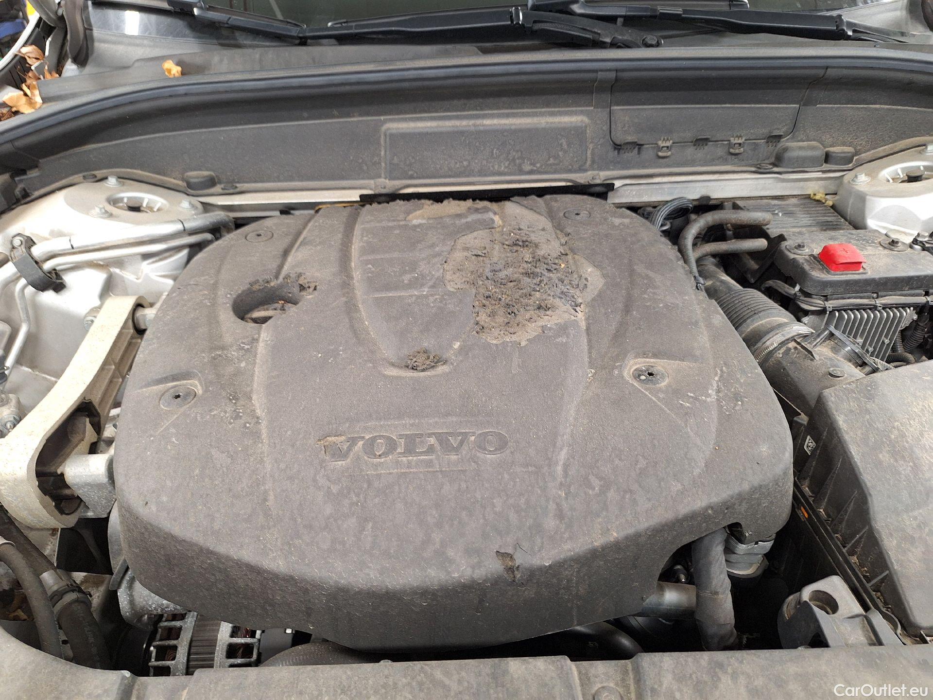  Volvo  XC60 Volvo,  '17, Volvo  D4 120kW Geartronic Momentum Pro 5d #3