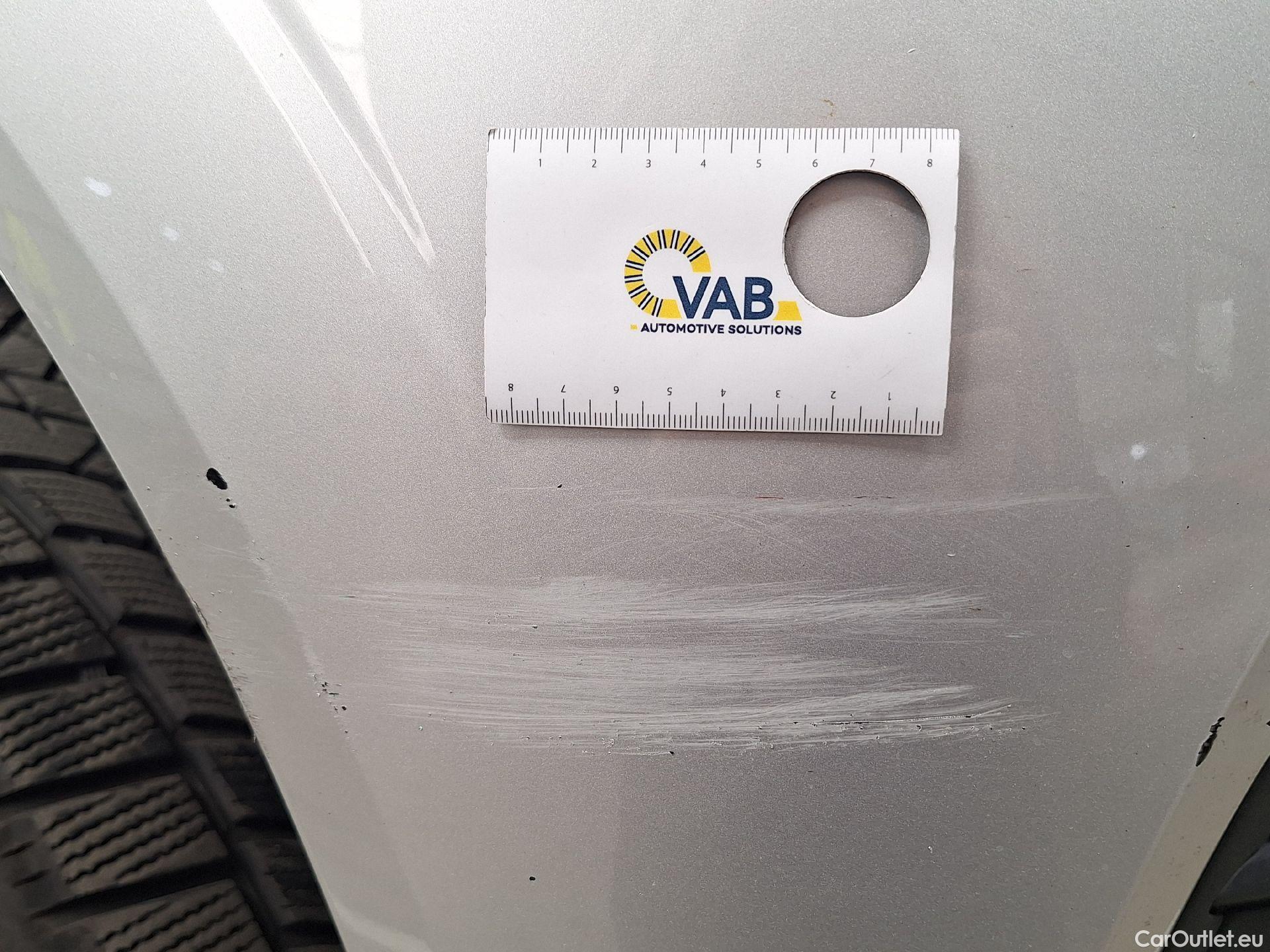  Volvo  XC60 Volvo,  '17, Volvo  D4 120kW Geartronic Momentum Pro 5d #12