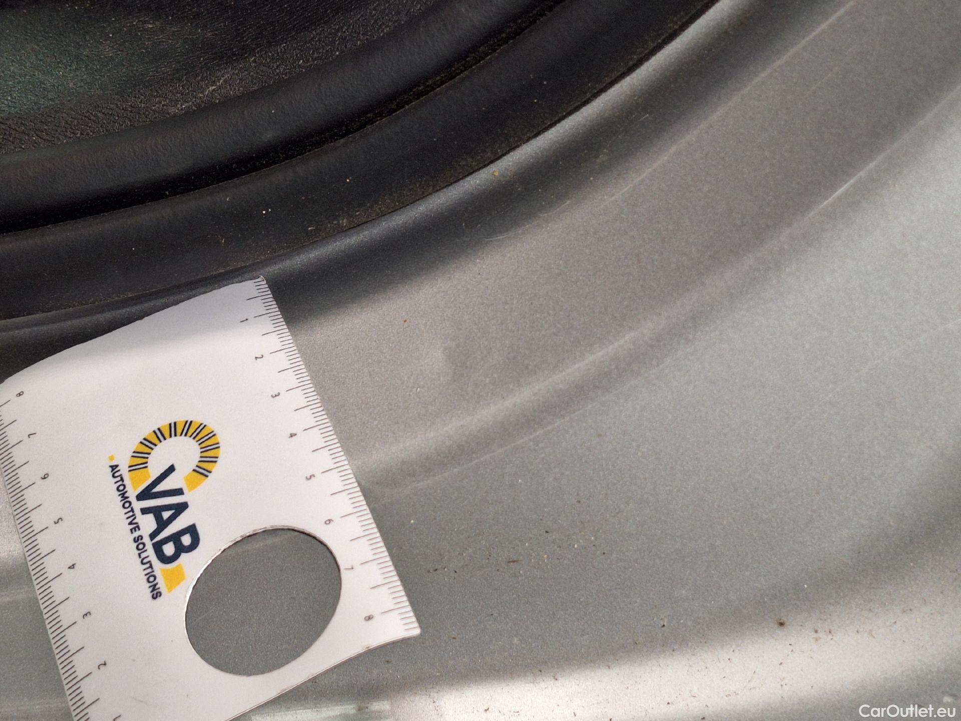  Volvo  XC60 Volvo,  '17, Volvo  D4 120kW Geartronic Momentum Pro 5d #23