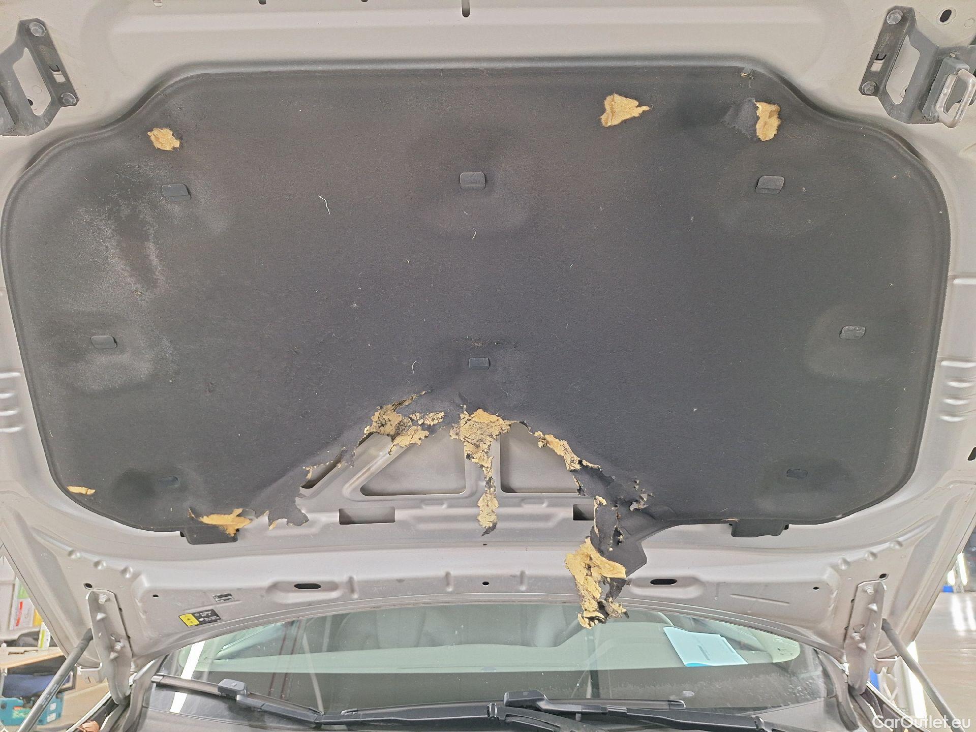  Volvo  XC60 Volvo,  '17, Volvo  D4 120kW Geartronic Momentum Pro 5d #2