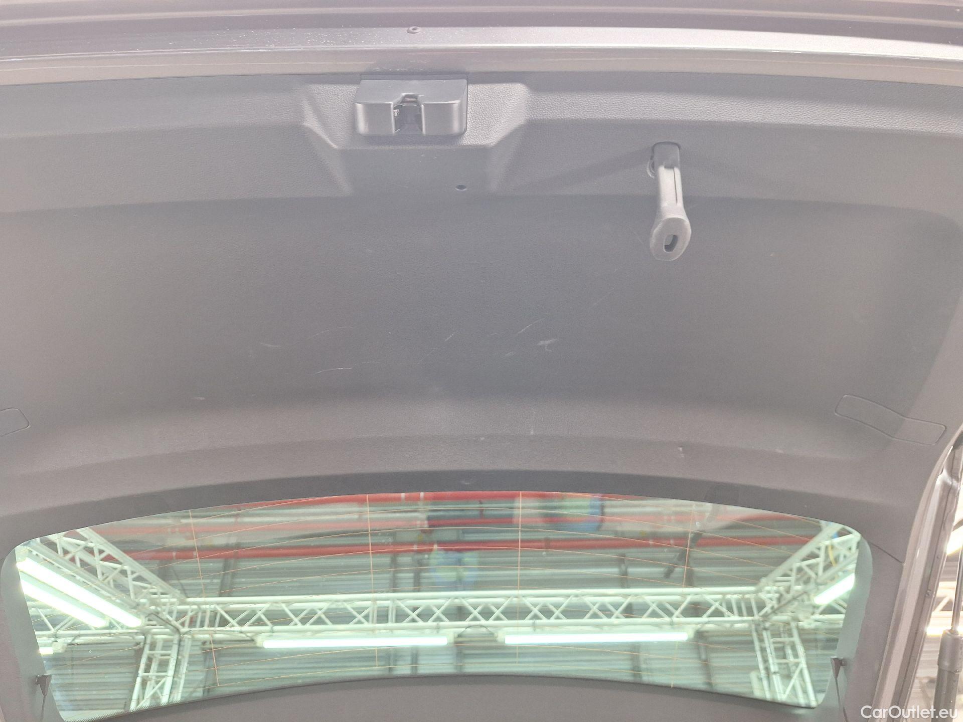  Skoda  Karoq Skoda,  FL'22, Skoda  1.0 TSI 81kW Clever 5d #35