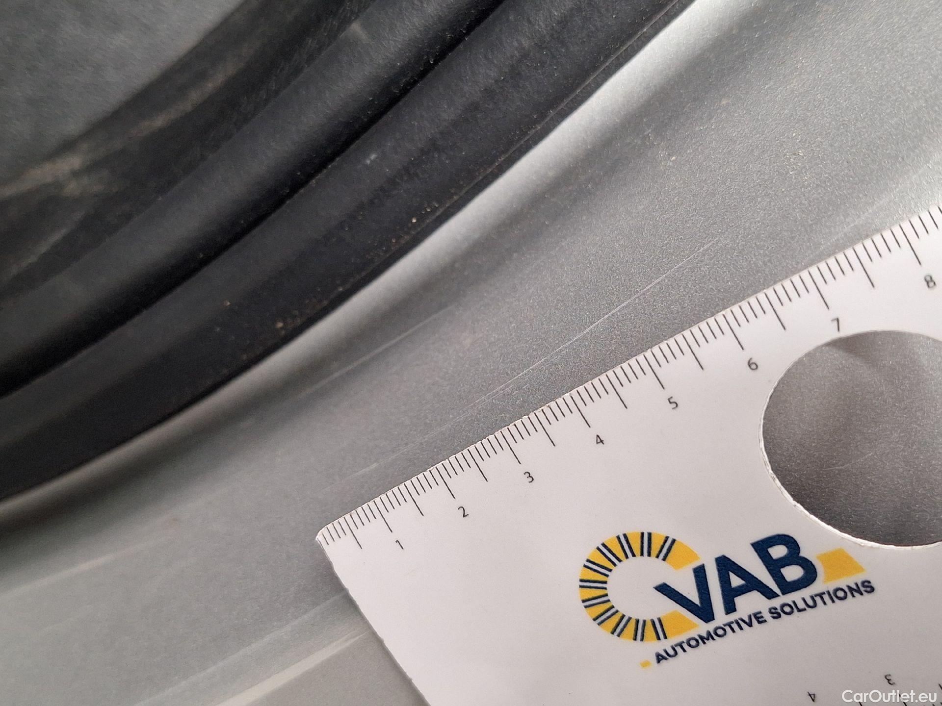  Volvo  XC60 Volvo,  '17, Volvo  D4 120kW Geartronic Momentum Pro 5d #25