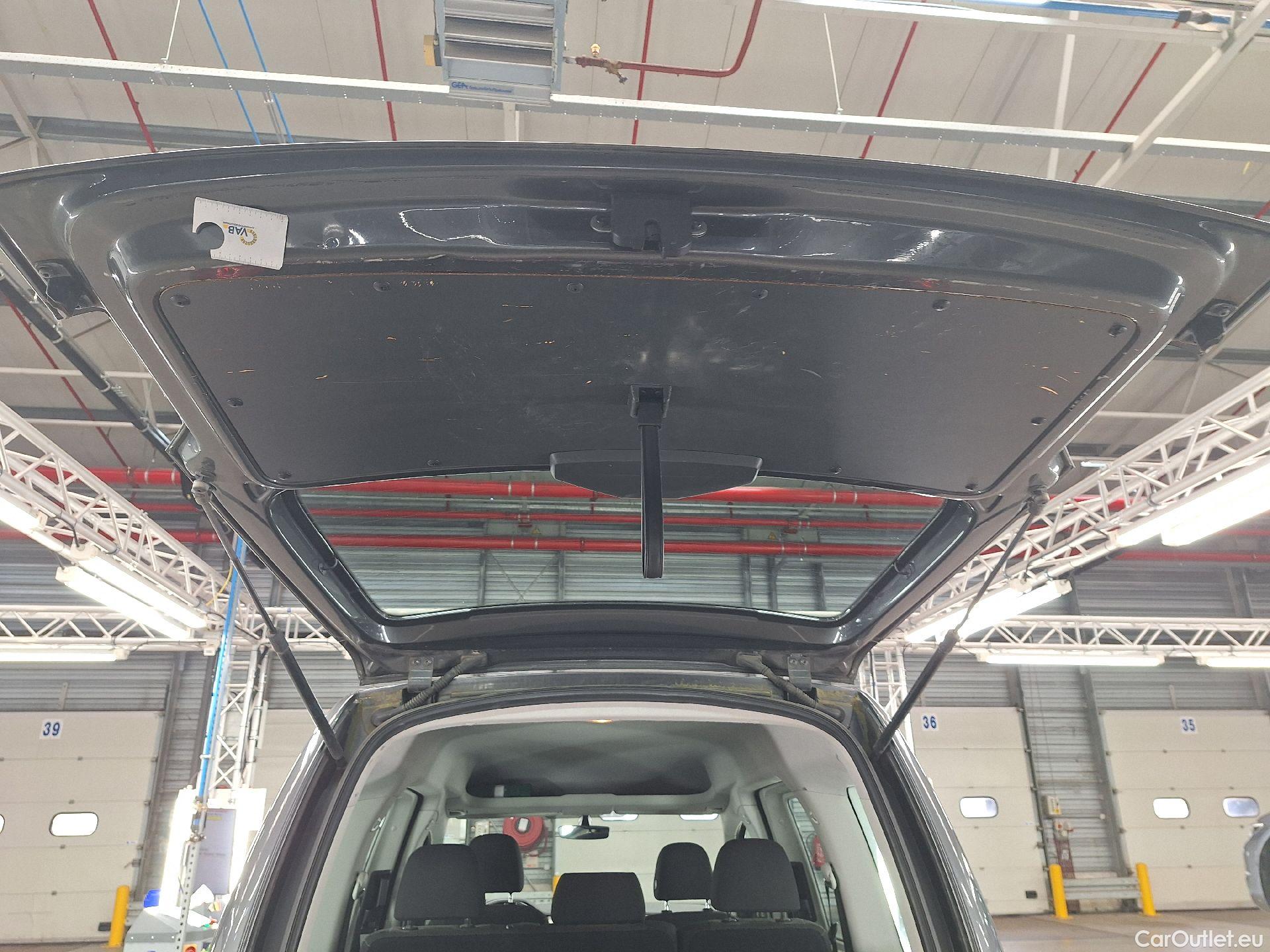  Volkswagen  Caddy VW,  '15, Volkswagen  2.0 CRTDi 75kW SCR BMT DSG Trendl #6