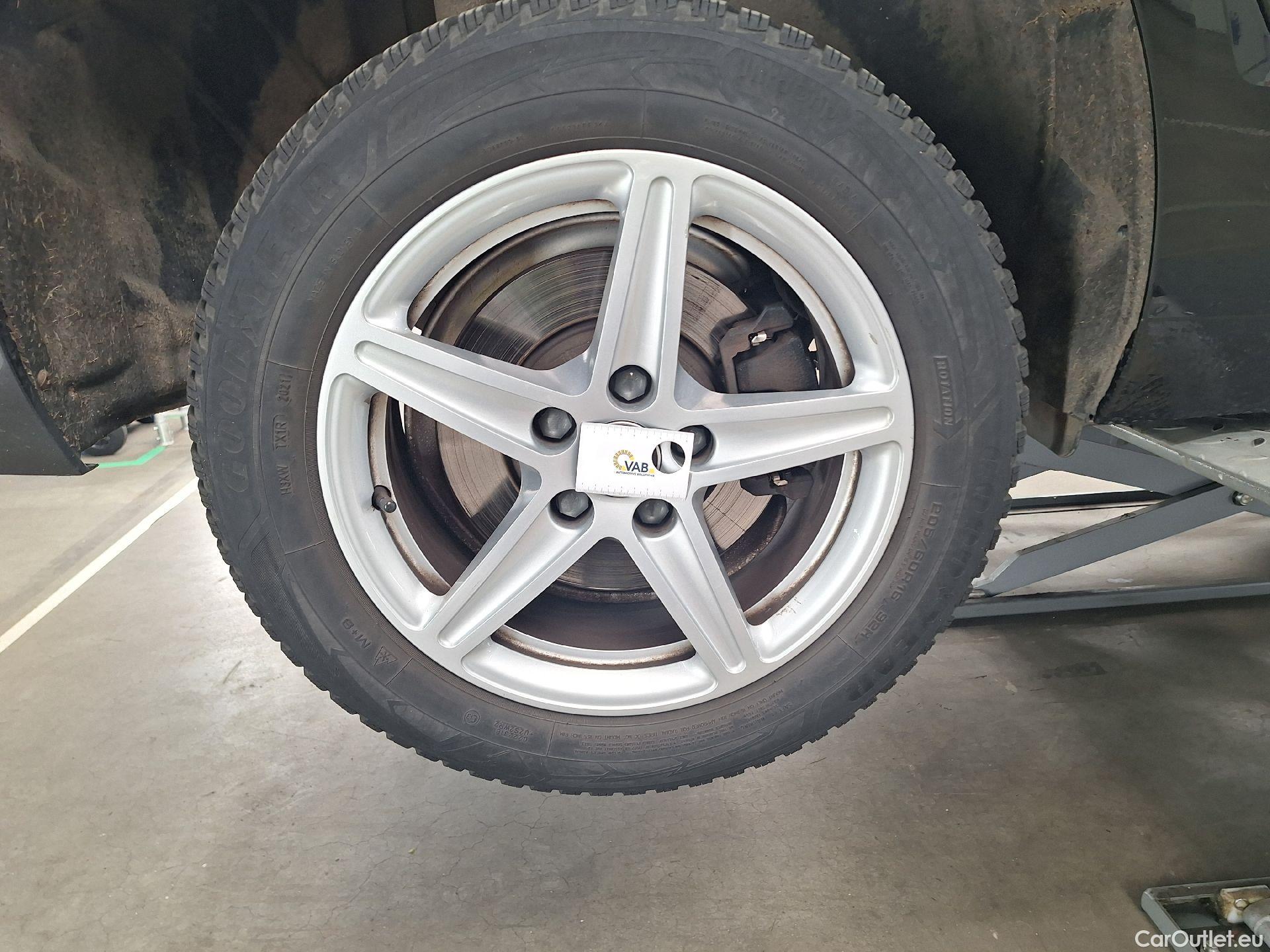  Audi  A4 Audi,  Avant FL'19, Audi  Avant 2.0 30 TDi 100kW S tronic Attraction #65