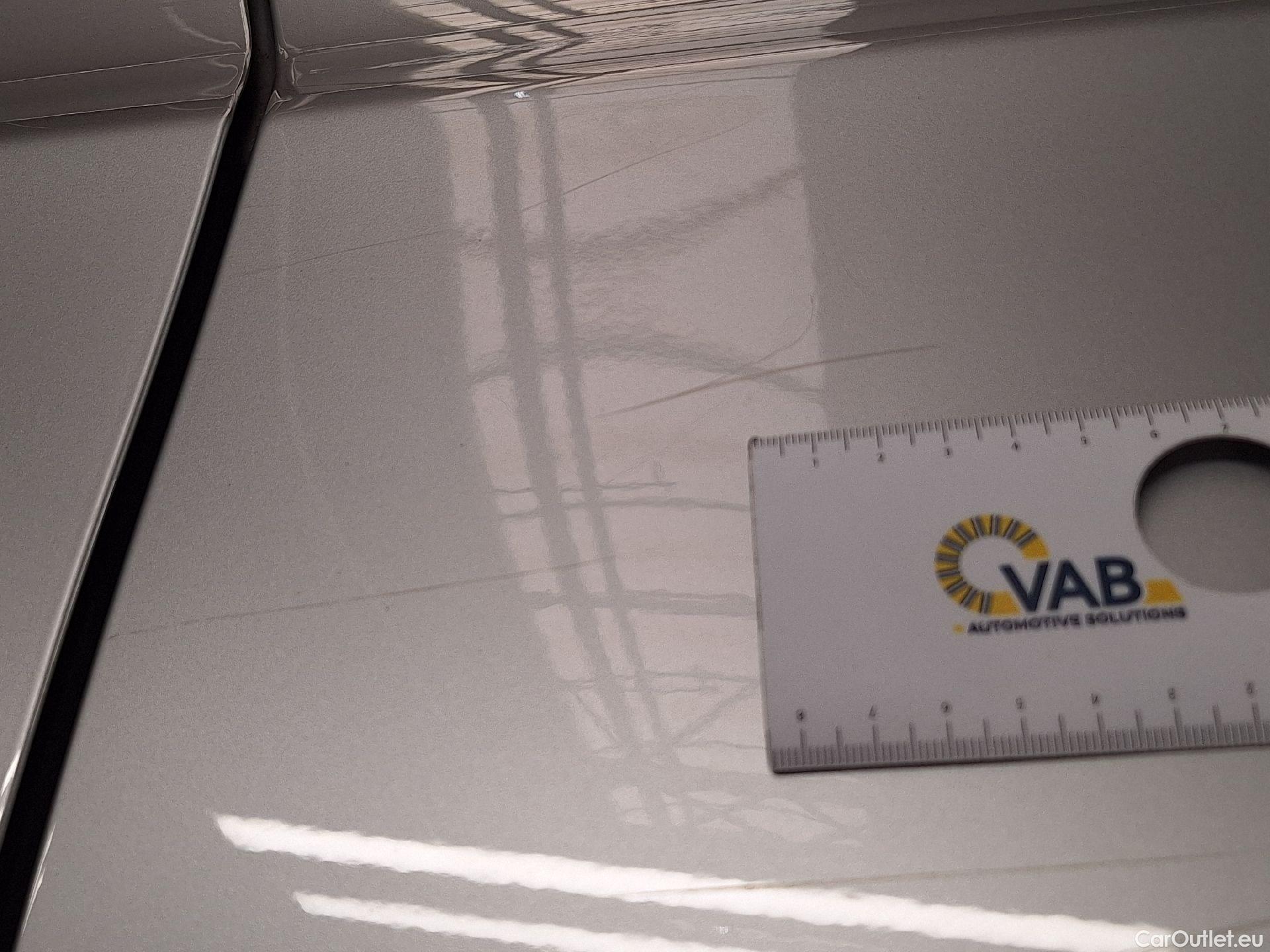  Volvo  XC60 Volvo,  '17, Volvo  D4 120kW Geartronic Momentum Pro 5d #28