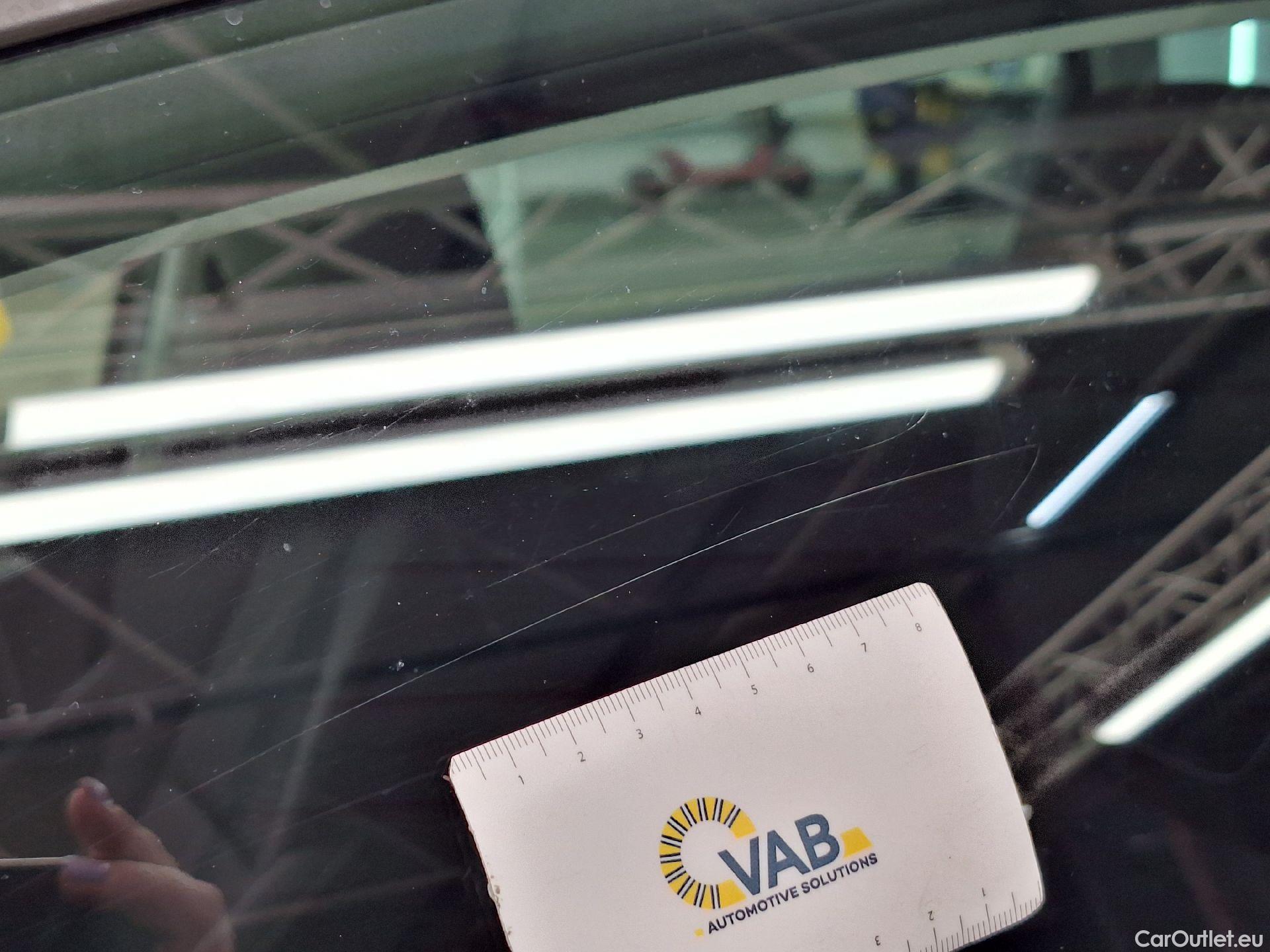  Skoda  Karoq Skoda,  FL'22, Skoda  1.0 TSI 81kW Clever 5d #32