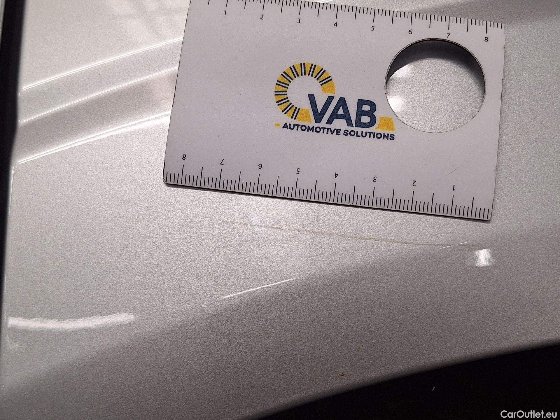  Volvo  XC60 Volvo,  '17, Volvo  D4 120kW Geartronic Momentum Pro 5d #29