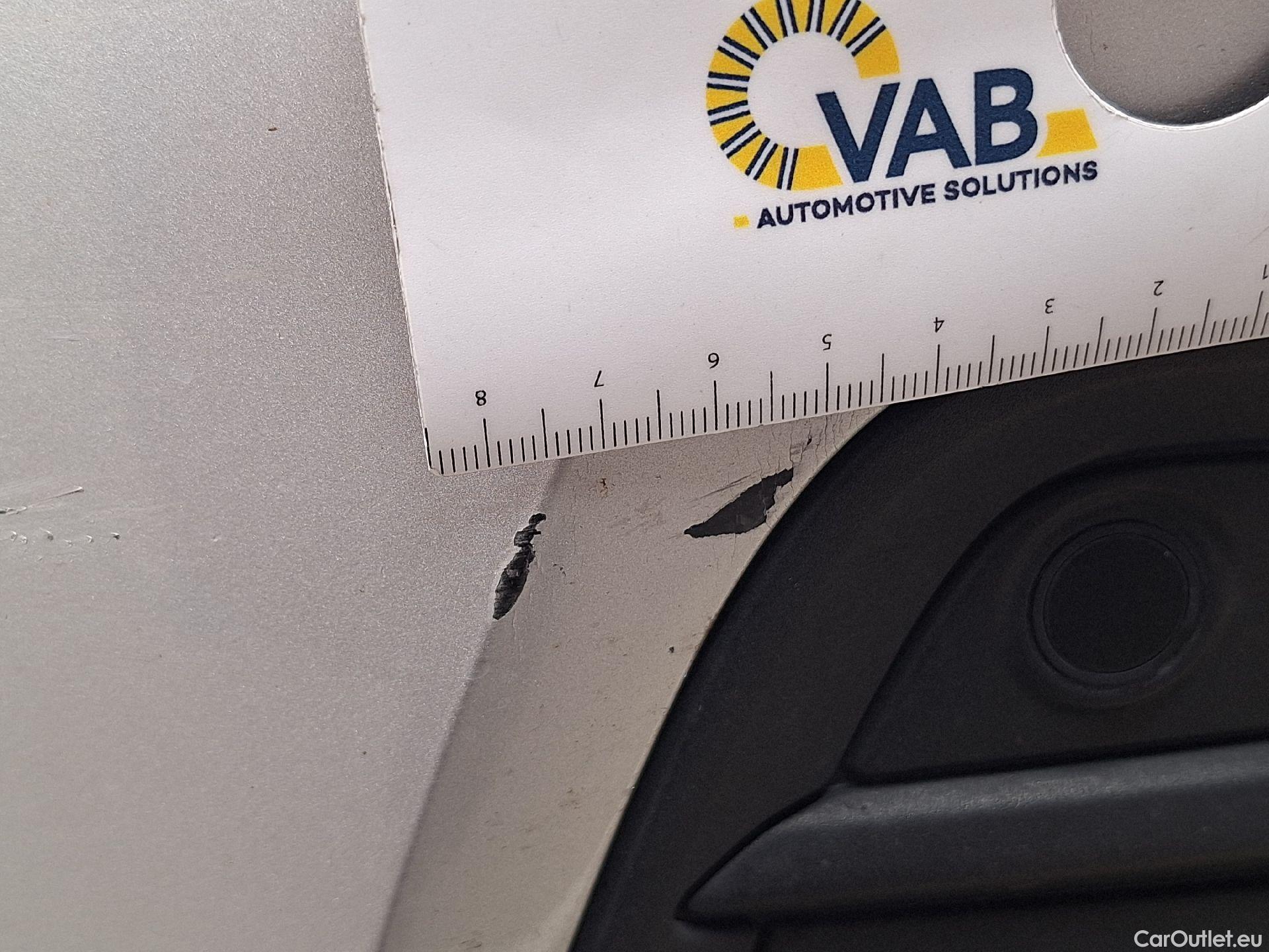  Volvo  XC60 Volvo,  '17, Volvo  D4 120kW Geartronic Momentum Pro 5d #13