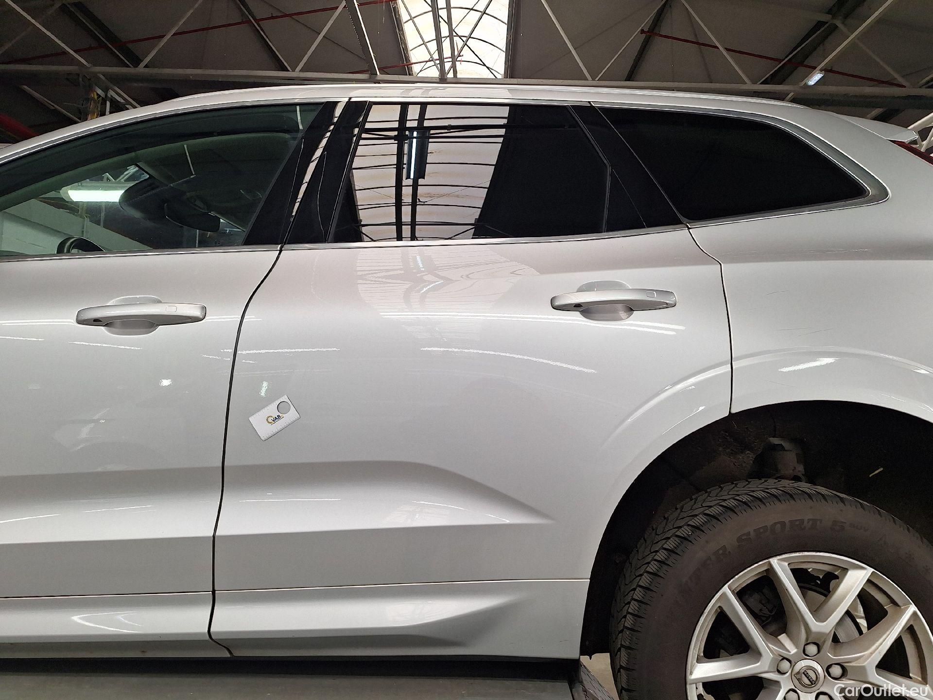  Volvo  XC60 Volvo,  '17, Volvo  D4 120kW Geartronic Momentum Pro 5d #20