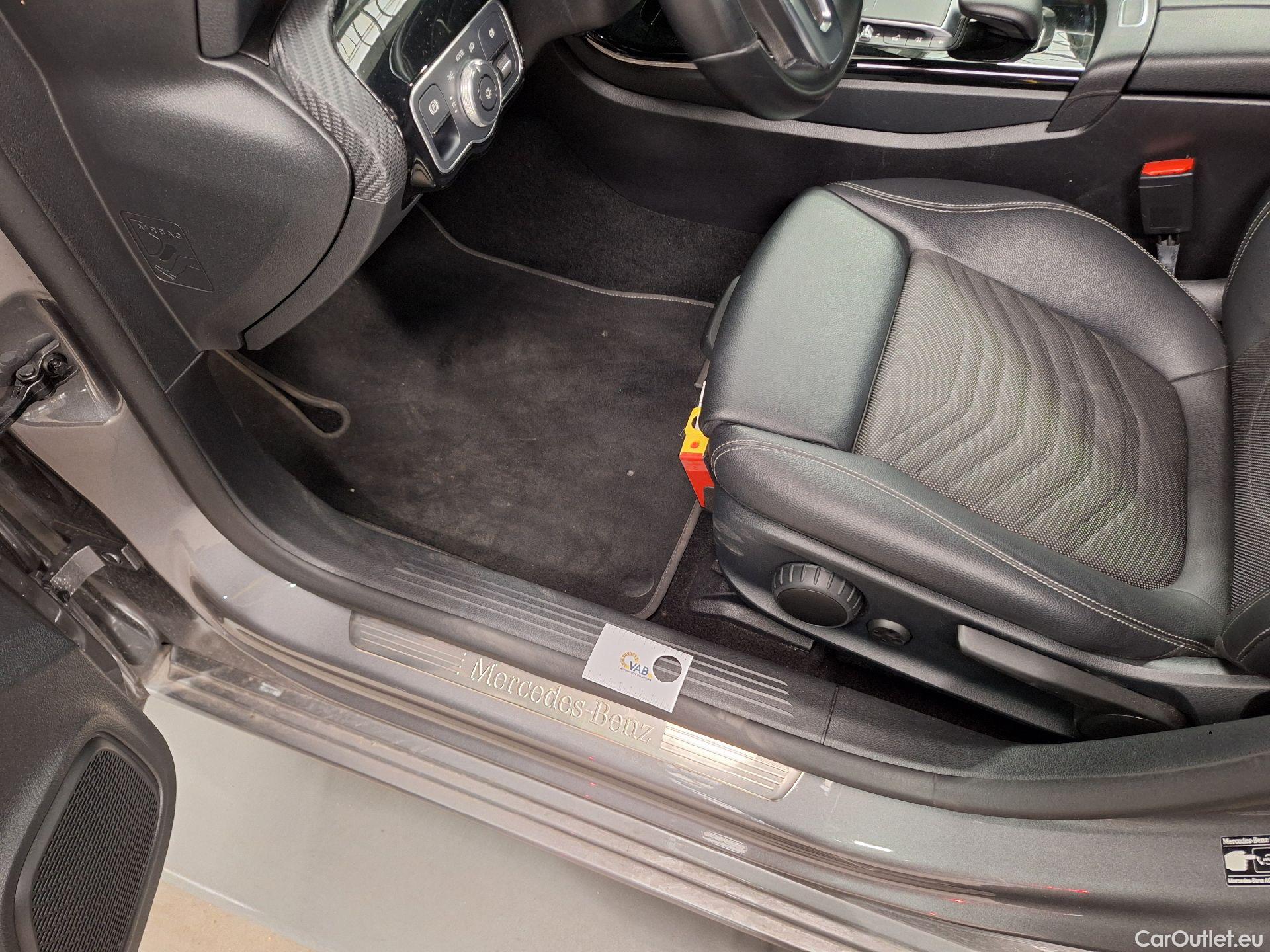  Mercedes  A-Klasse Mercedes, A-Class '18 PHEV, Mercedes-Benz  A 250 e Business Line 5d #8