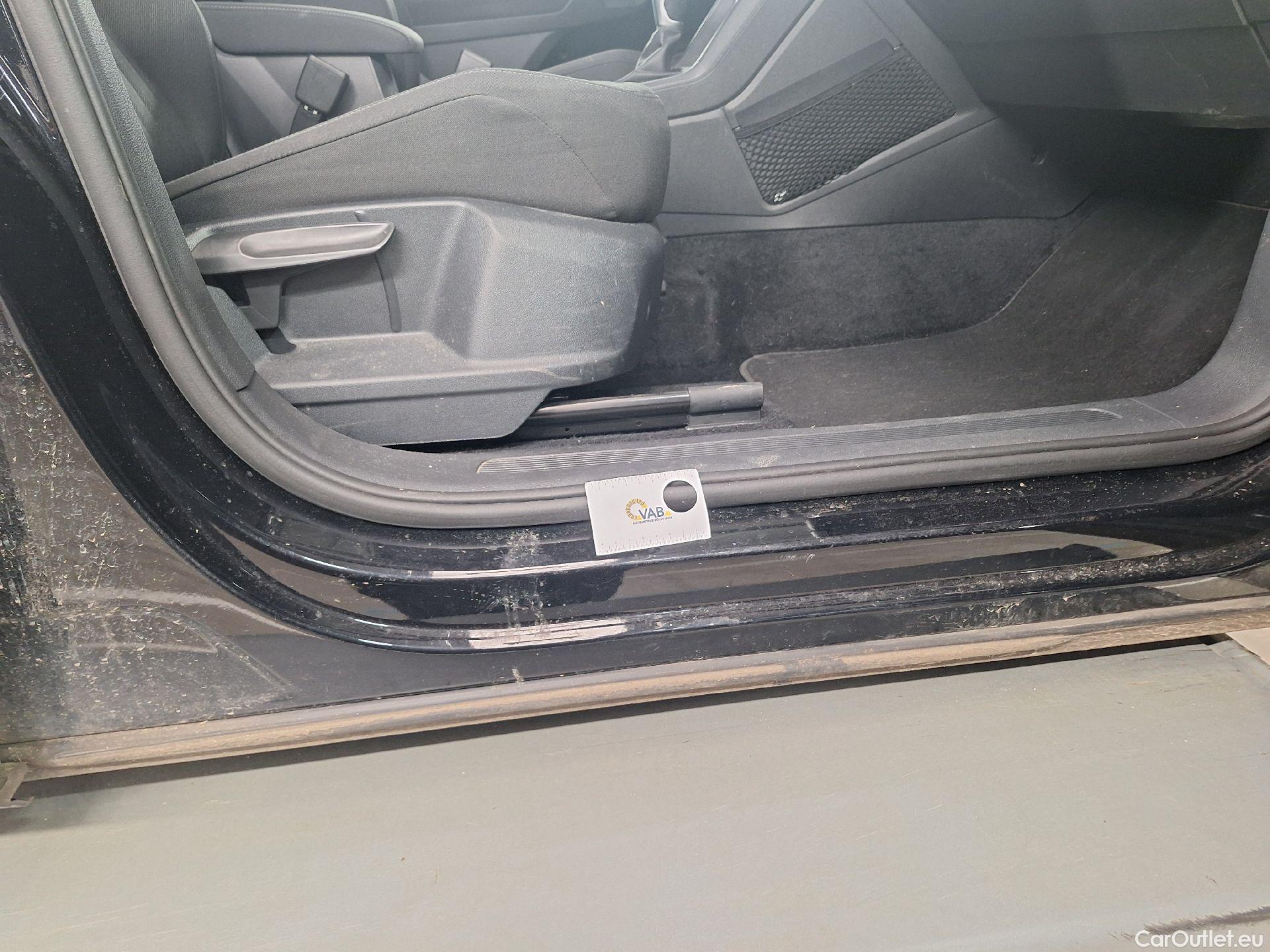  Volkswagen  Tiguan VW,  Alls FL'21, Volkswagen  Allspace 2.0 TDI DSG Life 5d #61