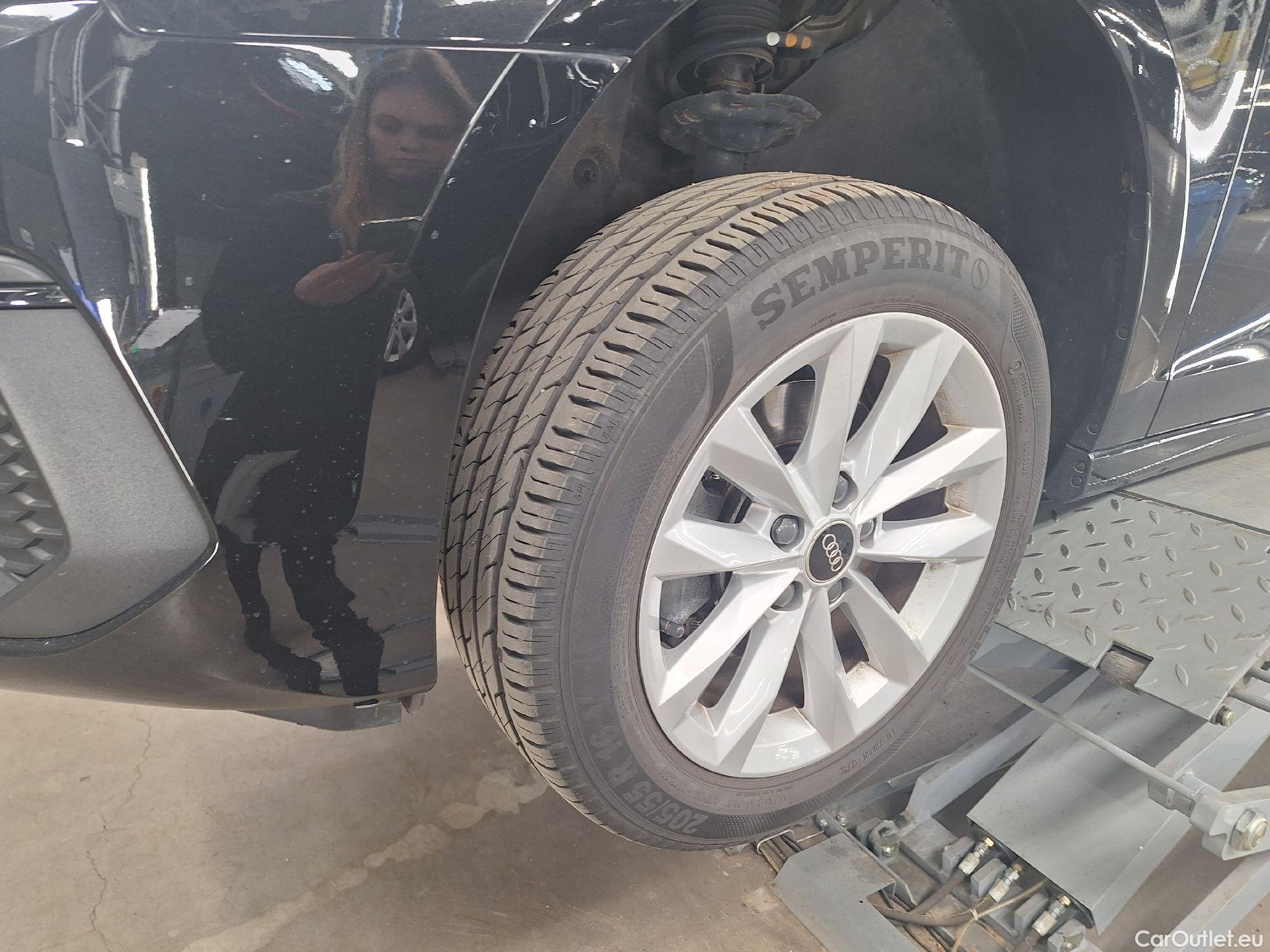  Audi  A3 Audi,  Berline '20, Audi  Berline 2.0 TDi 35 110kW Stronic Attractio #25