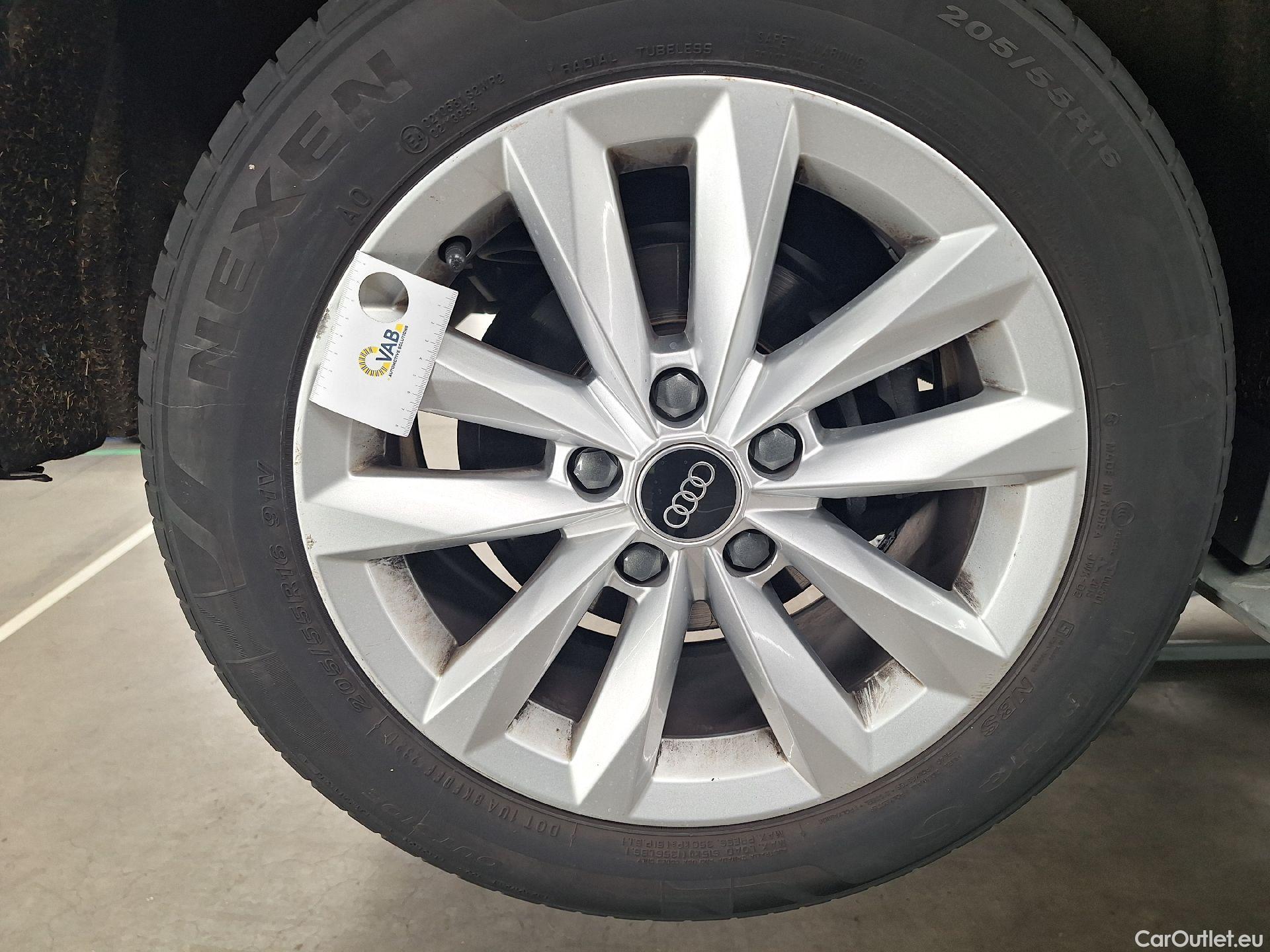  Audi  A3 Audi,  Berline '20, Audi  Berline 2.0 TDi 35 110kW Stronic Attractio #44