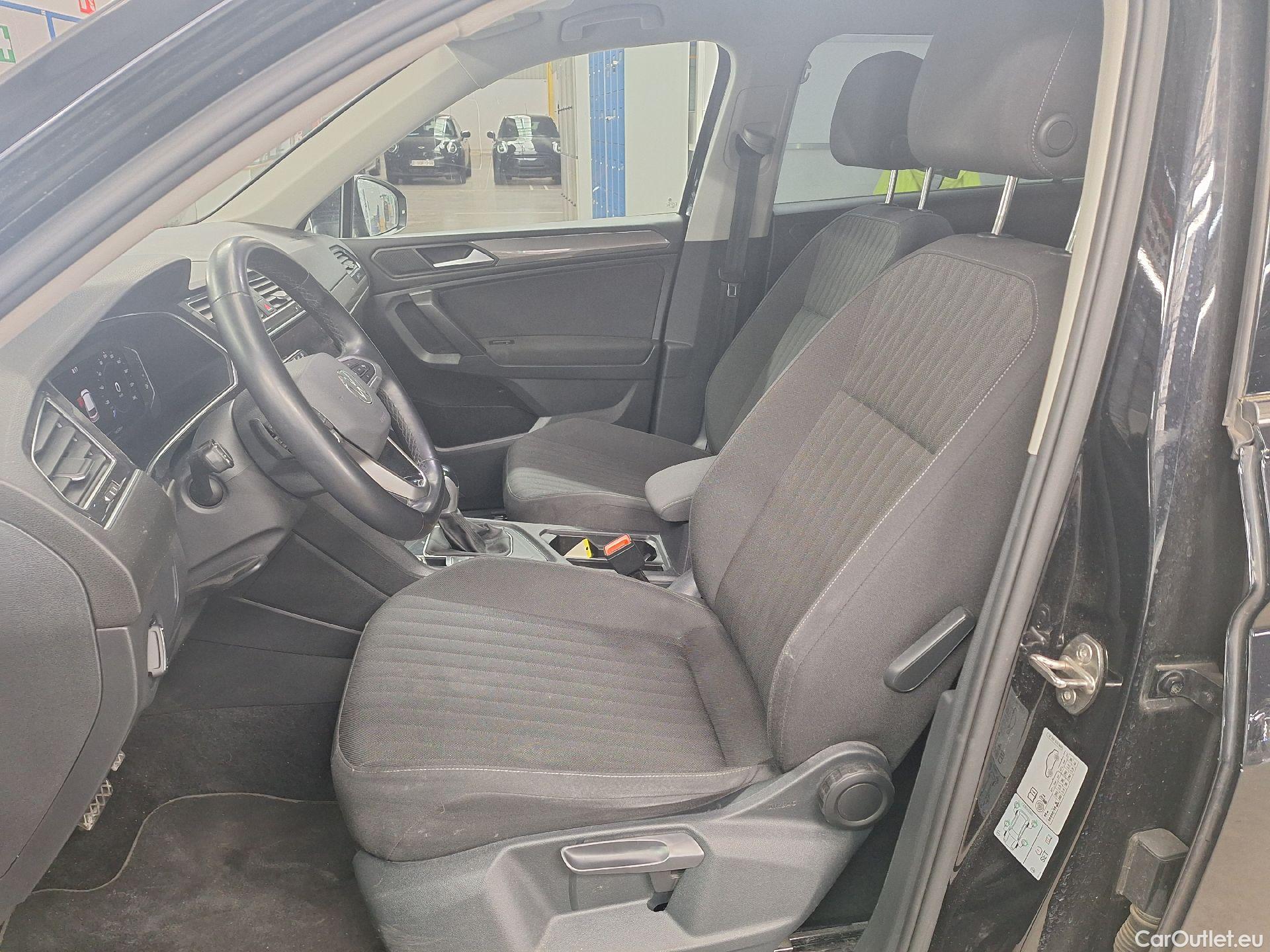  Volkswagen  Tiguan VW,  Alls FL'21, Volkswagen  Allspace 2.0 TDI DSG Life 5d #7