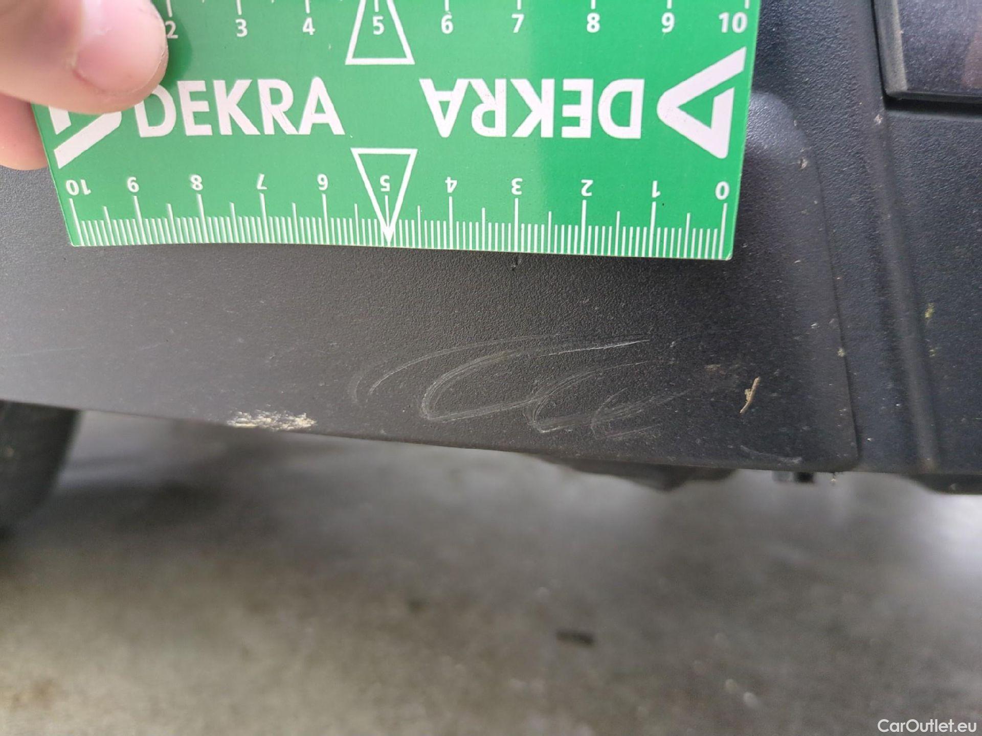  Toyota  C-HR TOYOTA  / 2016 / 5P / SUV 2.0 HYBRIDE 184 DYNAMIC BUSINESS #16