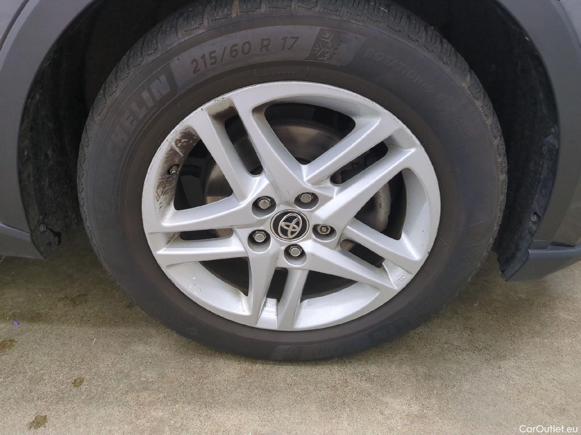  Toyota  C-HR TOYOTA  / 2016 / 5P / SUV 2.0 HYBRIDE 184 DYNAMIC BUSINESS #9