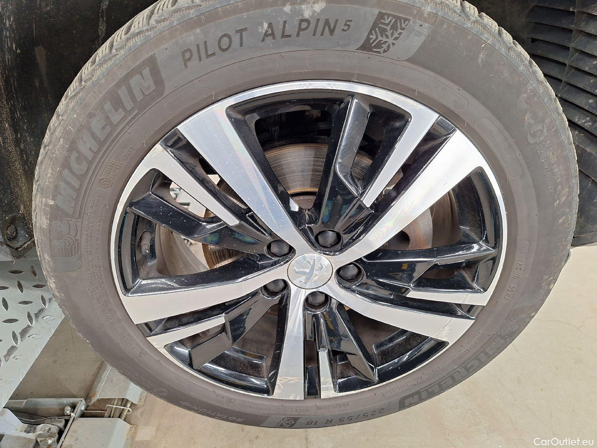  Peugeot  3008 Peugeot,  FL'20, Peugeot  1.5 BlueHDi 96kW S&S EAT8 GT 5d #33