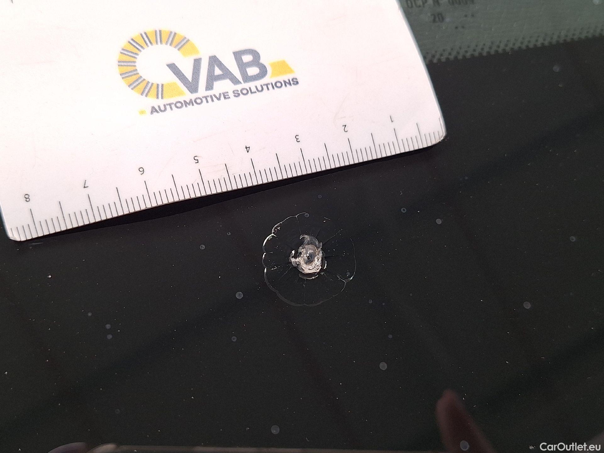  Peugeot  3008 Peugeot,  FL'20, Peugeot  1.5 BlueHDi 96kW S&S EAT8 GT 5d #43