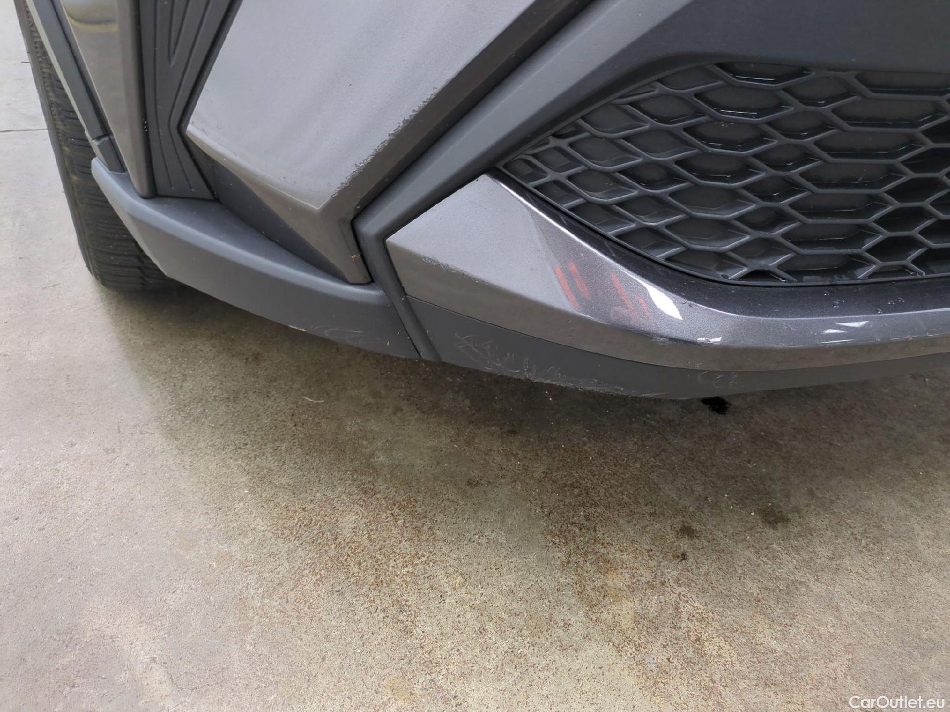  Toyota  C-HR TOYOTA  / 2016 / 5P / SUV 2.0 HYBRIDE 184 DYNAMIC BUSINESS #17