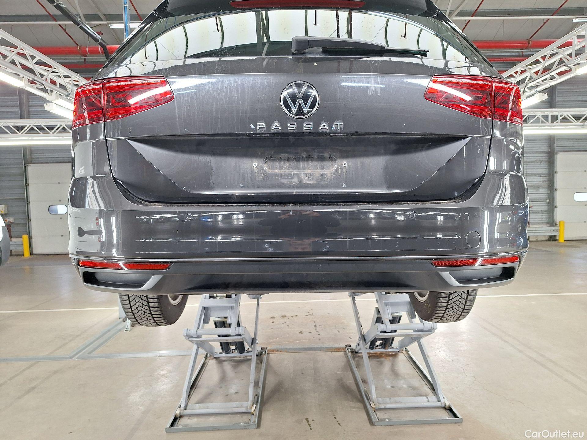  Volkswagen  Passat VW,  Variant FL'19, Volkswagen  Variant 2.0 TDI 90kW DSG Style B #24