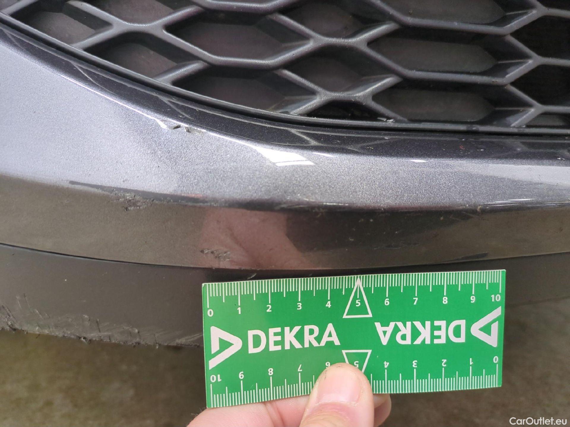  Toyota  C-HR TOYOTA  / 2016 / 5P / SUV 2.0 HYBRIDE 184 DYNAMIC BUSINESS #41