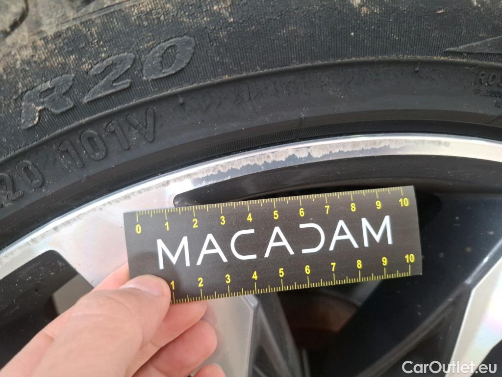  Volkswagen  Tiguan VOLKSWAGEN  Allspace / 2017 / 5P / SUV 2.0 TDI 150 DSG7 Carat Exclusive #58