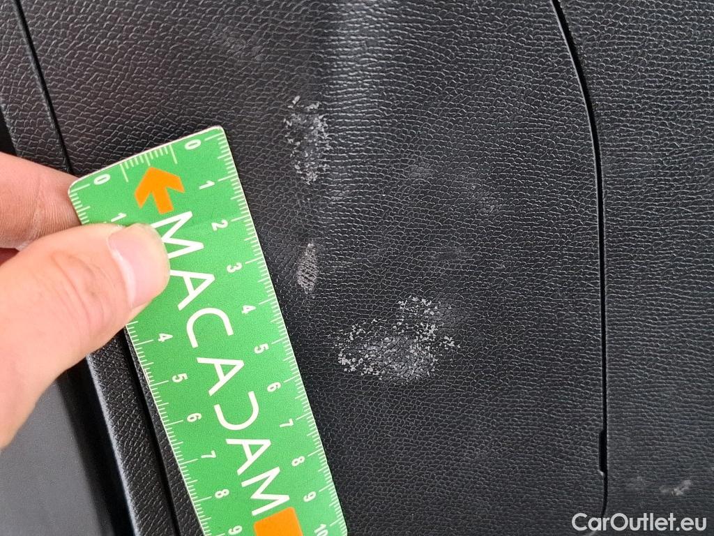  Peugeot  3008  Allure 1.5 HDi 130CV BVA8 E6d #47