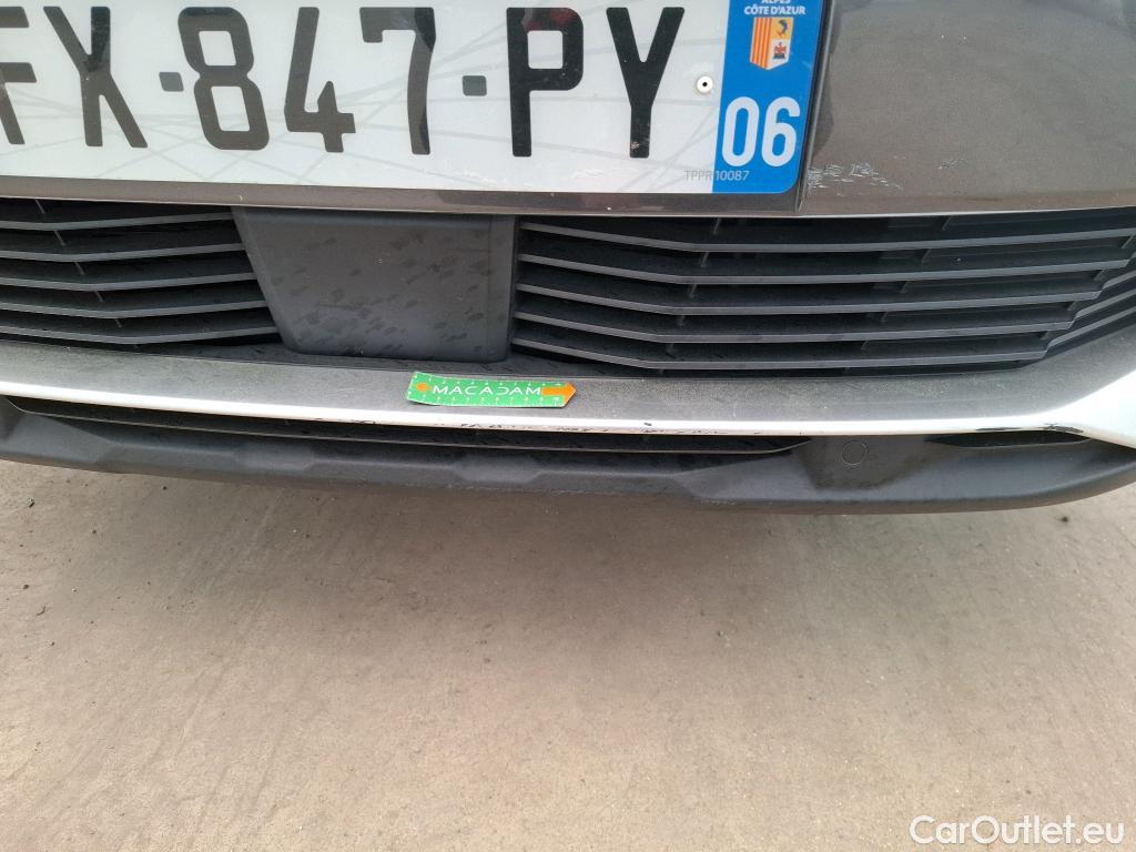  Peugeot  3008  Allure 1.5 HDi 130CV BVA8 E6d #58