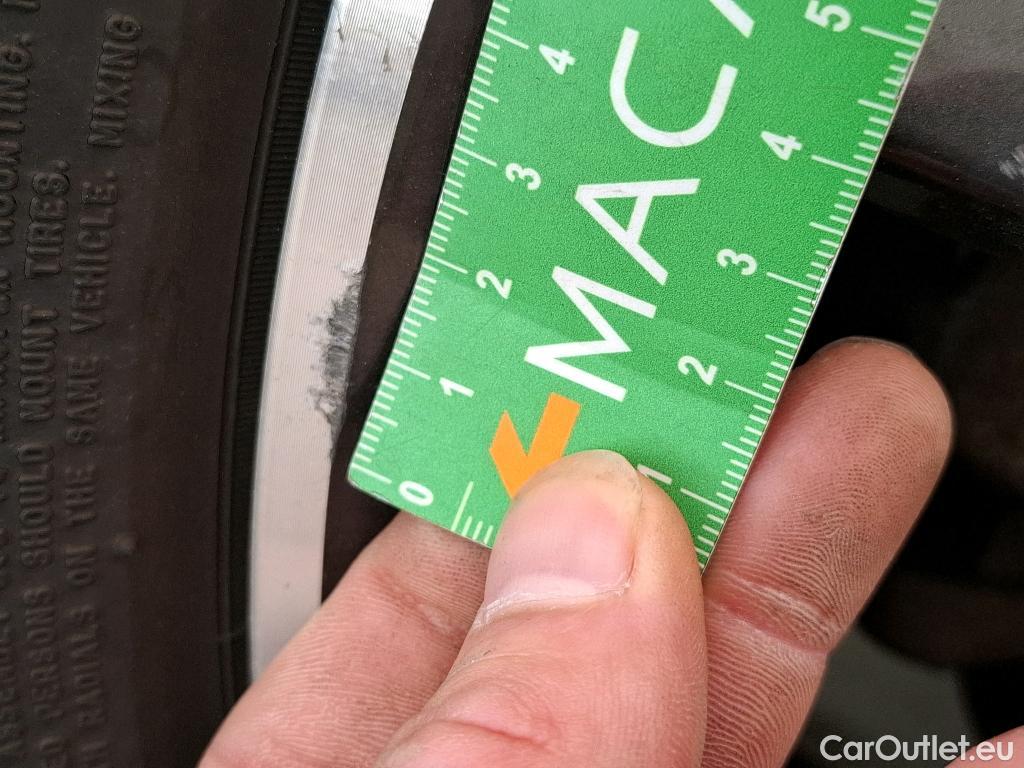  Peugeot  3008  Allure 1.5 HDi 130CV BVA8 E6d #67