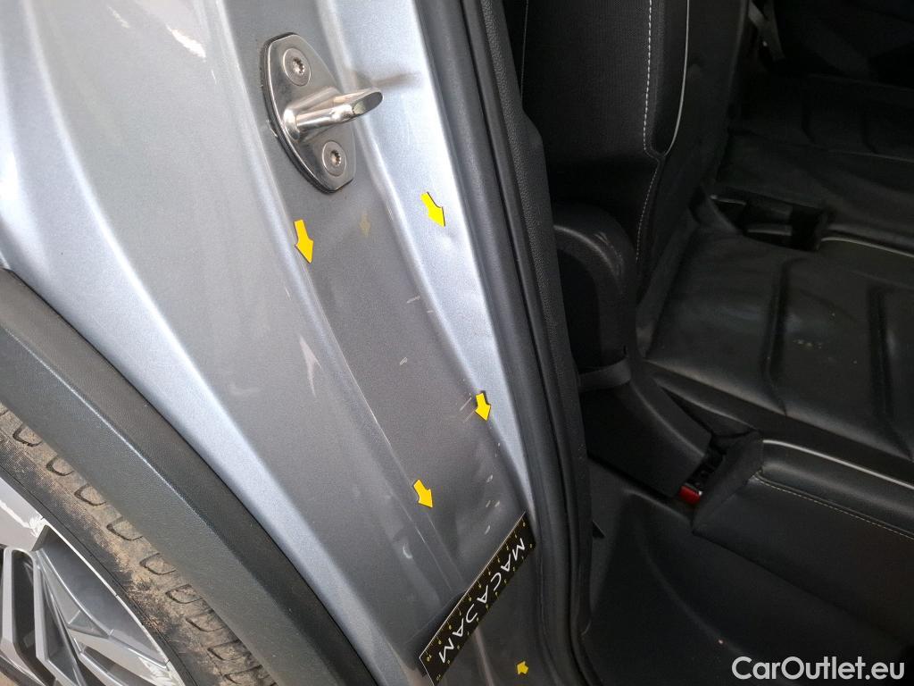  Volkswagen  Tiguan VOLKSWAGEN  Allspace / 2017 / 5P / SUV 2.0 TDI 150 DSG7 Carat Exclusive #28