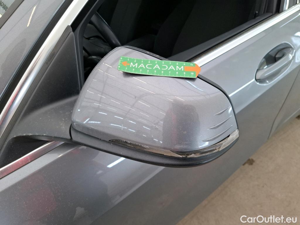  Bmw  Serie 1 BMW Série 1 / 2019 / 5P / Berline 1.5 118I DKG7 Business Design #29