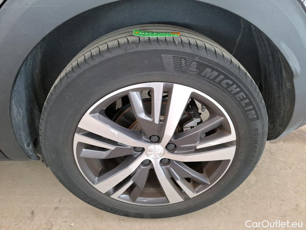  Peugeot  3008  Allure 1.5 HDi 130CV BVA8 E6d #1