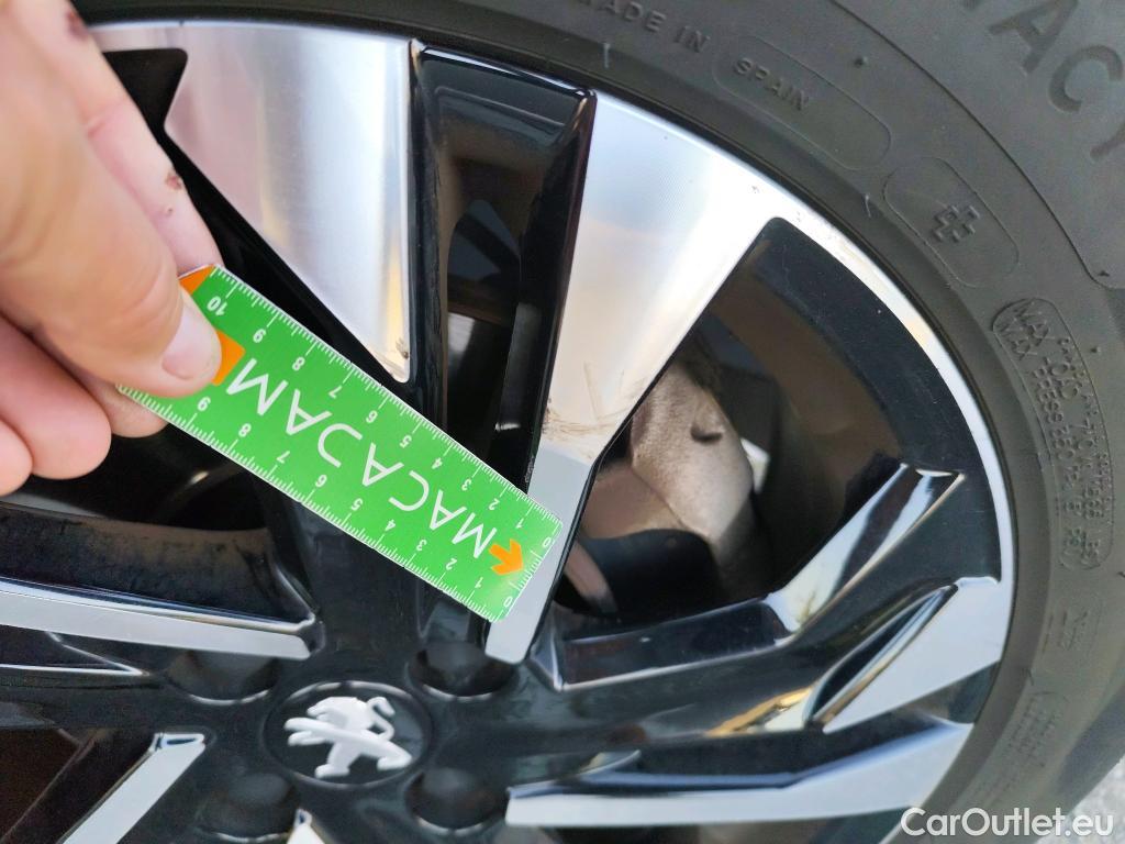  Peugeot  2008  GT 1.5 HDi 130CV BVA8 E6d #3