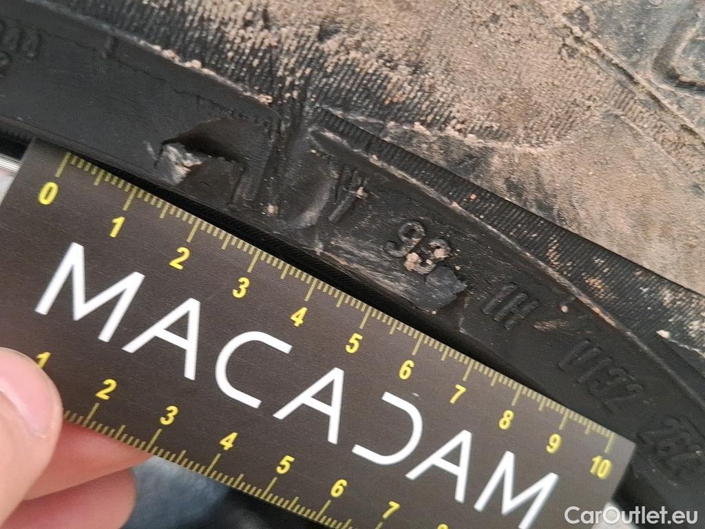  Volkswagen  Tiguan VOLKSWAGEN  Allspace / 2017 / 5P / SUV 2.0 TDI 150 DSG7 Carat Exclusive #9