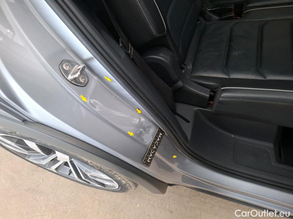  Volkswagen  Tiguan VOLKSWAGEN  Allspace / 2017 / 5P / SUV 2.0 TDI 150 DSG7 Carat Exclusive #26