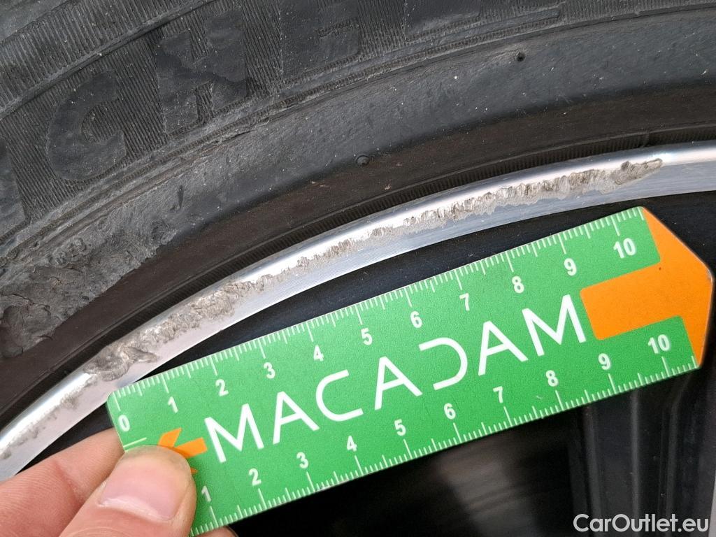  Bmw  Serie 1 BMW Série 1 / 2019 / 5P / Berline 1.5 118I DKG7 Business Design #23