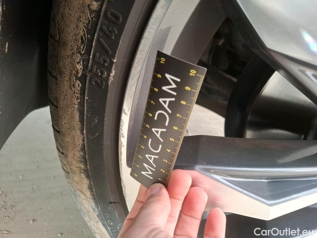  Volkswagen  Tiguan VOLKSWAGEN  Allspace / 2017 / 5P / SUV 2.0 TDI 150 DSG7 Carat Exclusive #79