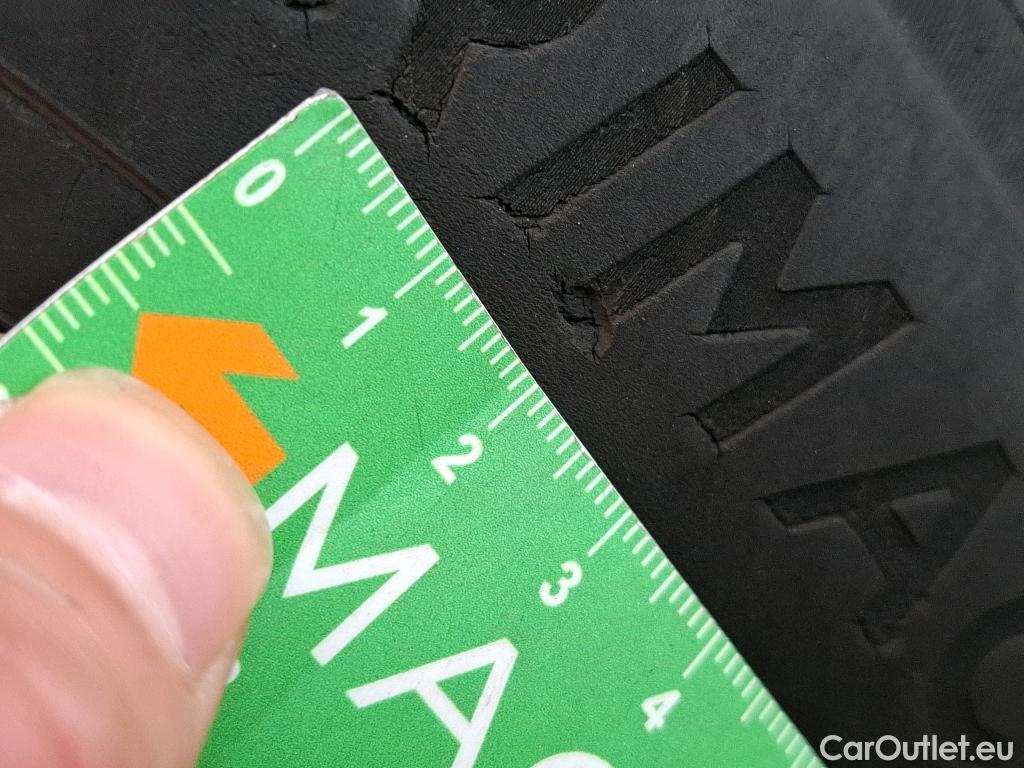  Peugeot  3008  Allure 1.5 HDi 130CV BVA8 E6d #2