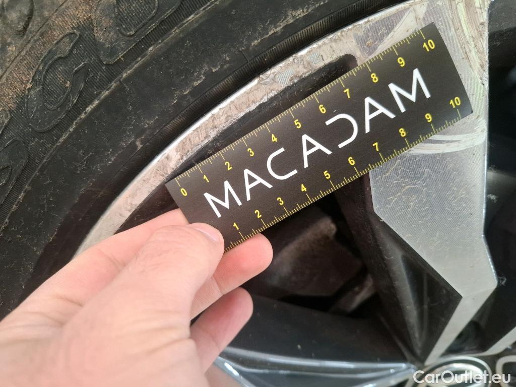  Volkswagen  Tiguan VOLKSWAGEN  Allspace / 2017 / 5P / SUV 2.0 TDI 150 DSG7 Carat Exclusive #36