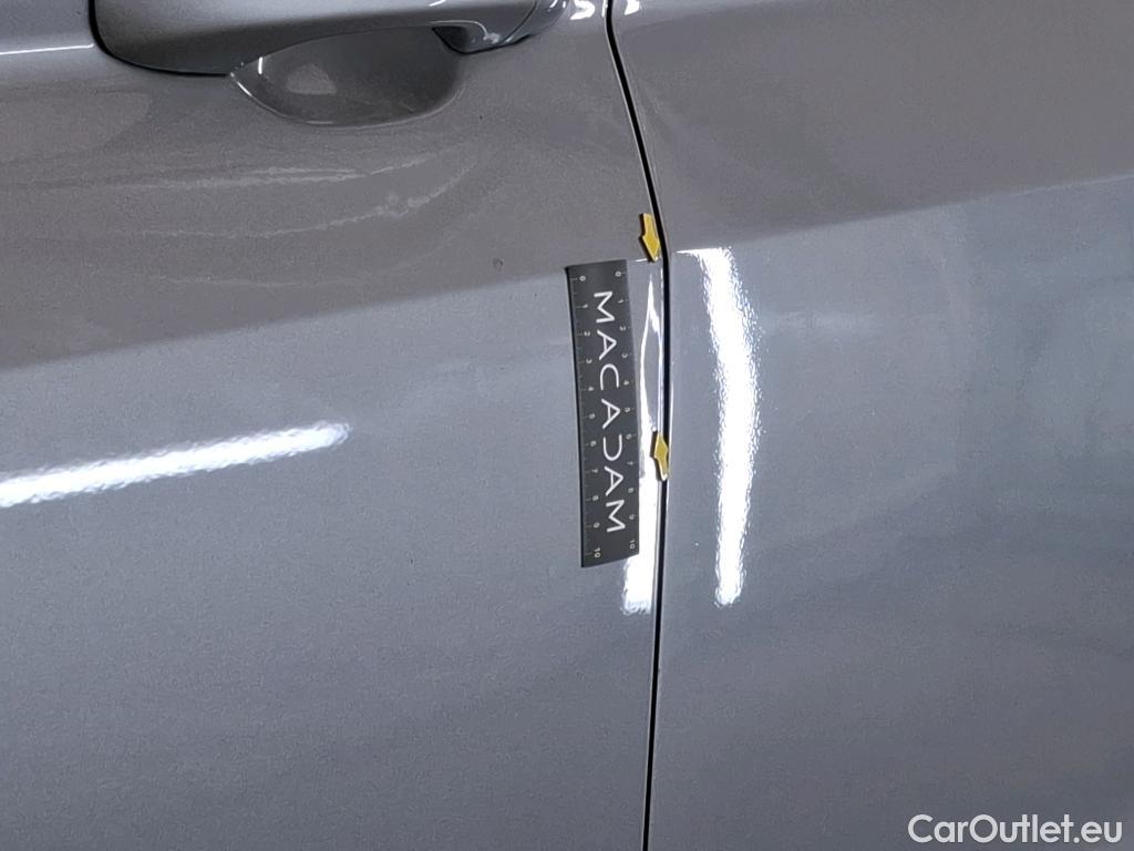  Volkswagen  Tiguan VOLKSWAGEN  Allspace / 2017 / 5P / SUV 2.0 TDI 150 DSG7 Carat Exclusive #13