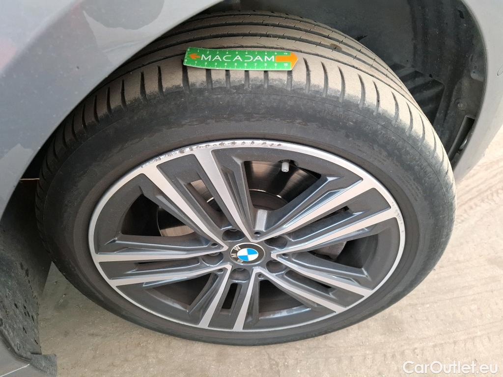  Bmw  Serie 1 BMW Série 1 / 2019 / 5P / Berline 1.5 118I DKG7 Business Design #24