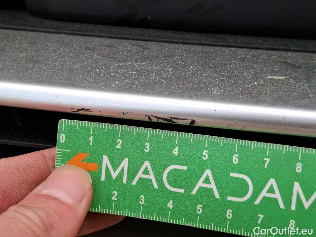  Peugeot  3008  Allure 1.5 HDi 130CV BVA8 E6d #59