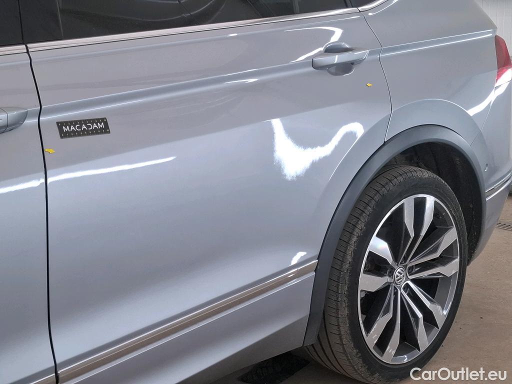  Volkswagen  Tiguan VOLKSWAGEN  Allspace / 2017 / 5P / SUV 2.0 TDI 150 DSG7 Carat Exclusive #15
