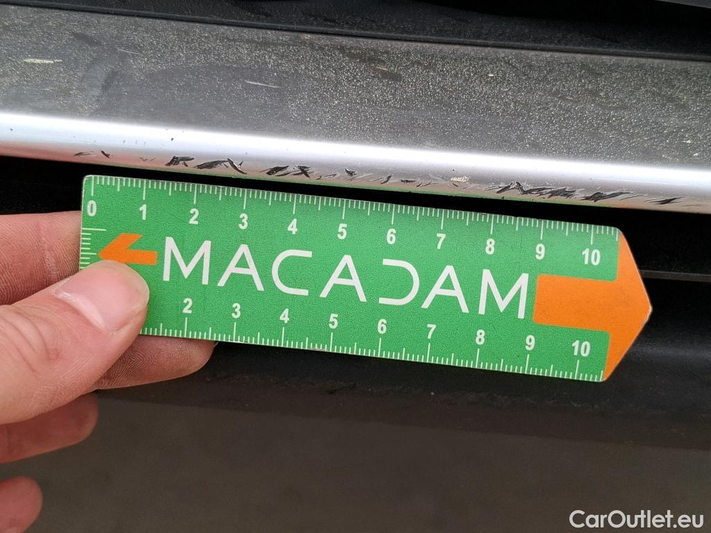  Peugeot  3008  Allure 1.5 HDi 130CV BVA8 E6d #60