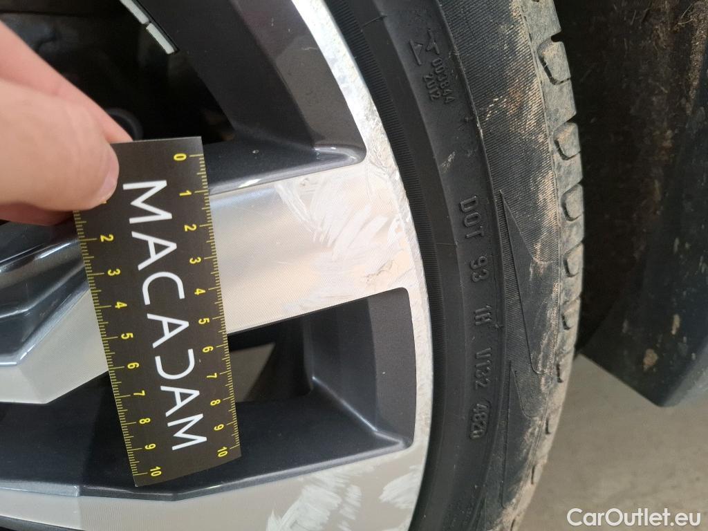  Volkswagen  Tiguan VOLKSWAGEN  Allspace / 2017 / 5P / SUV 2.0 TDI 150 DSG7 Carat Exclusive #61