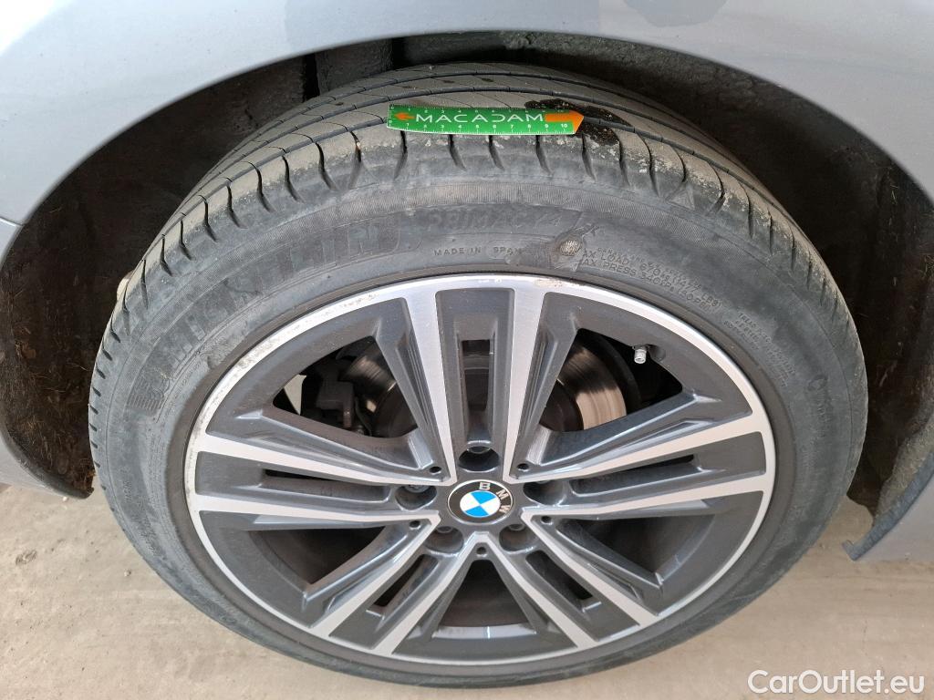  Bmw  Serie 1 BMW Série 1 / 2019 / 5P / Berline 1.5 118I DKG7 Business Design #19