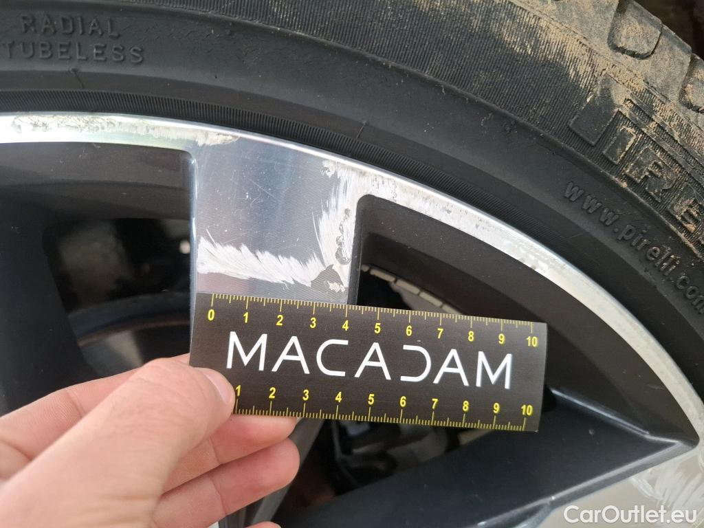  Volkswagen  Tiguan VOLKSWAGEN  Allspace / 2017 / 5P / SUV 2.0 TDI 150 DSG7 Carat Exclusive #60