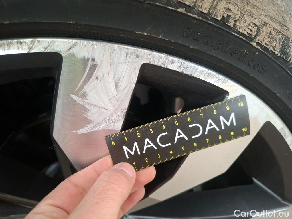  Volkswagen  Tiguan VOLKSWAGEN  Allspace / 2017 / 5P / SUV 2.0 TDI 150 DSG7 Carat Exclusive #72