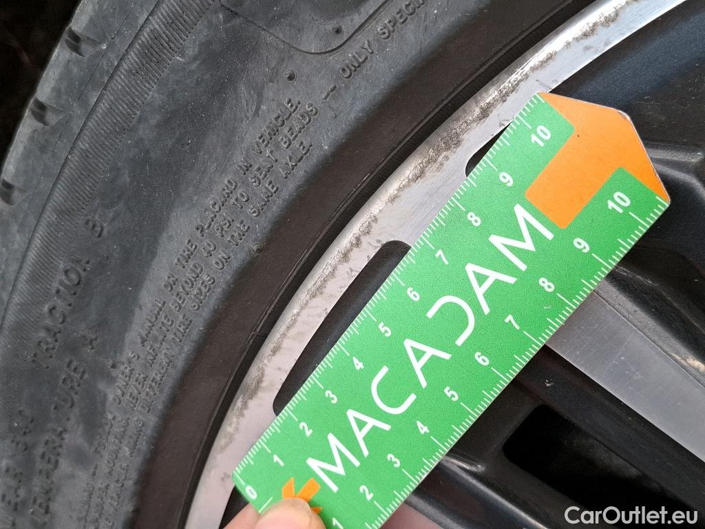  Bmw  Serie 1 BMW Série 1 / 2019 / 5P / Berline 1.5 118I DKG7 Business Design #22